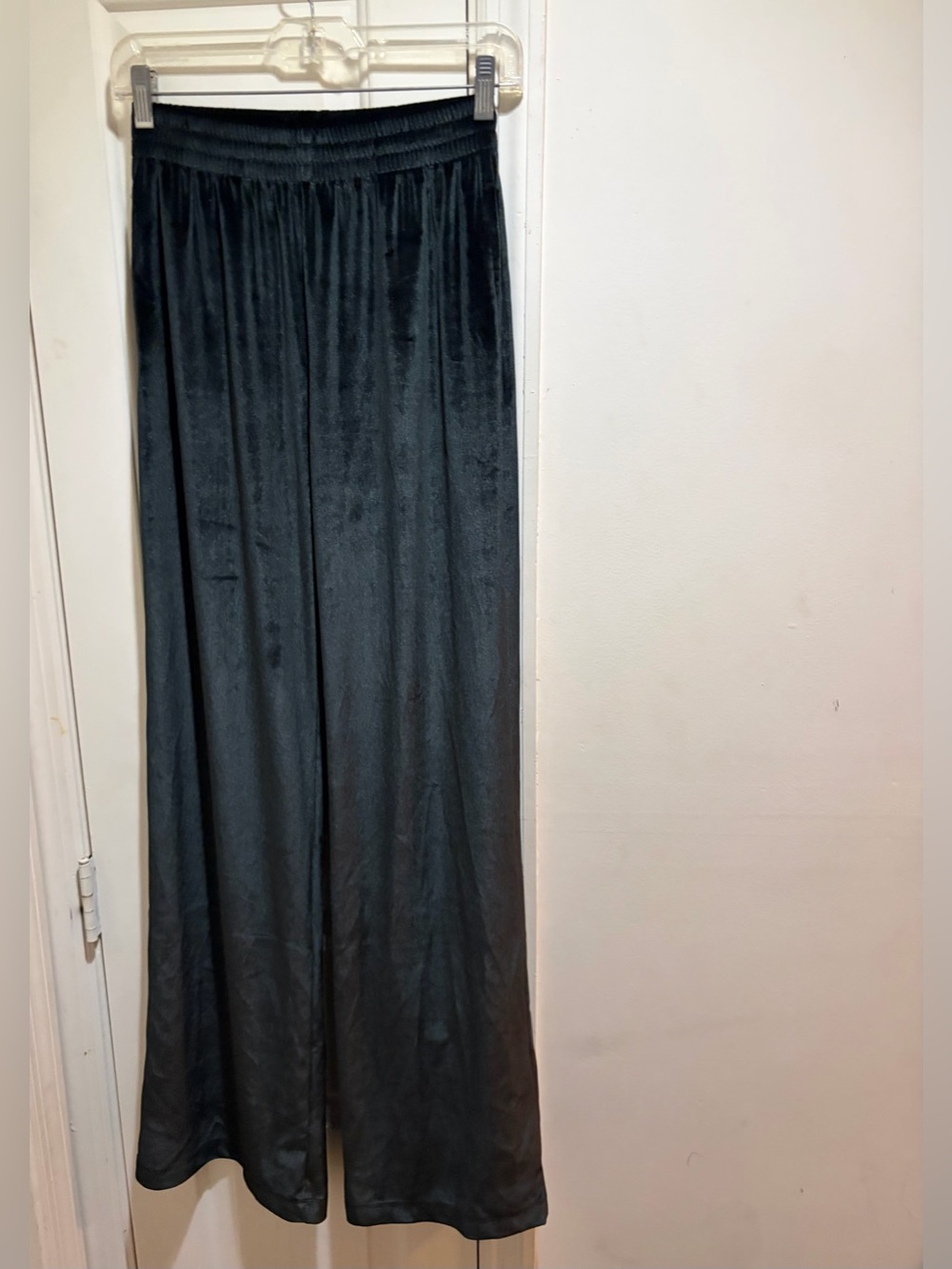 NWOT PINK Victoria’s Secret Black Velvet Wide Leg pants with Bling on the back